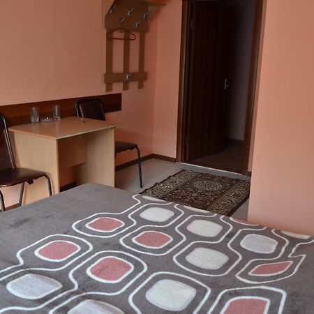 Hotel Kezdesu Αλμάτι Εξωτερικό φωτογραφία