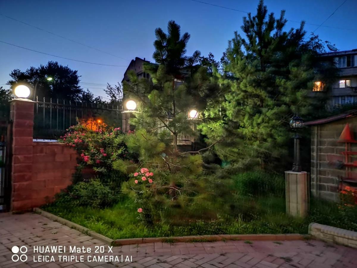 Hotel Kezdesu Αλμάτι Εξωτερικό φωτογραφία